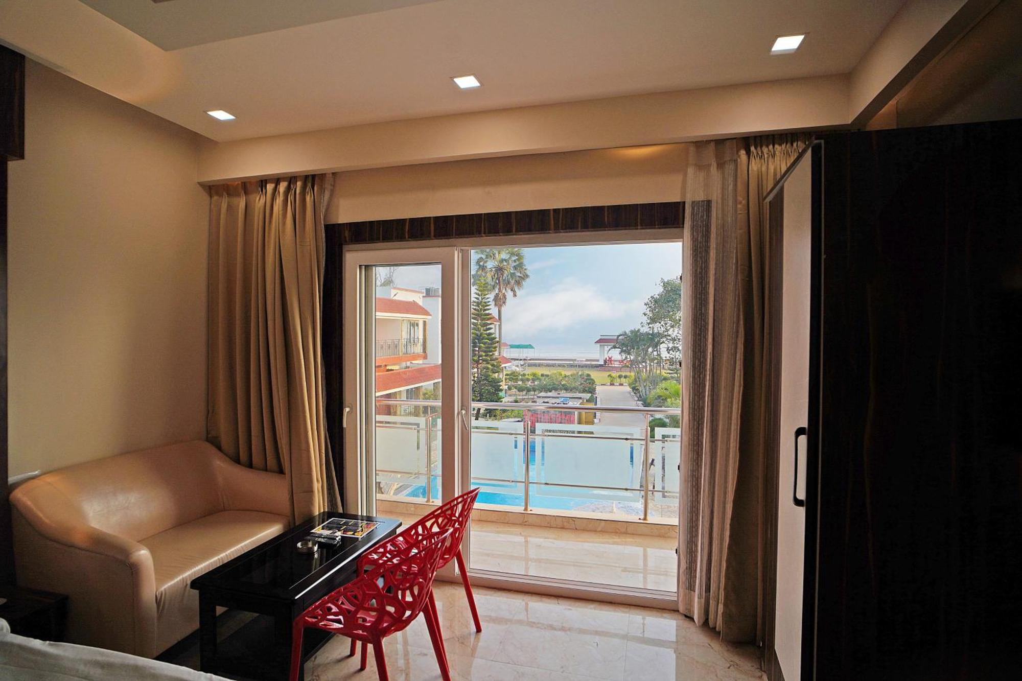 Santiniketan Hotel And Resort !! On Beach Family Resort !! Mandarmani Esterno foto