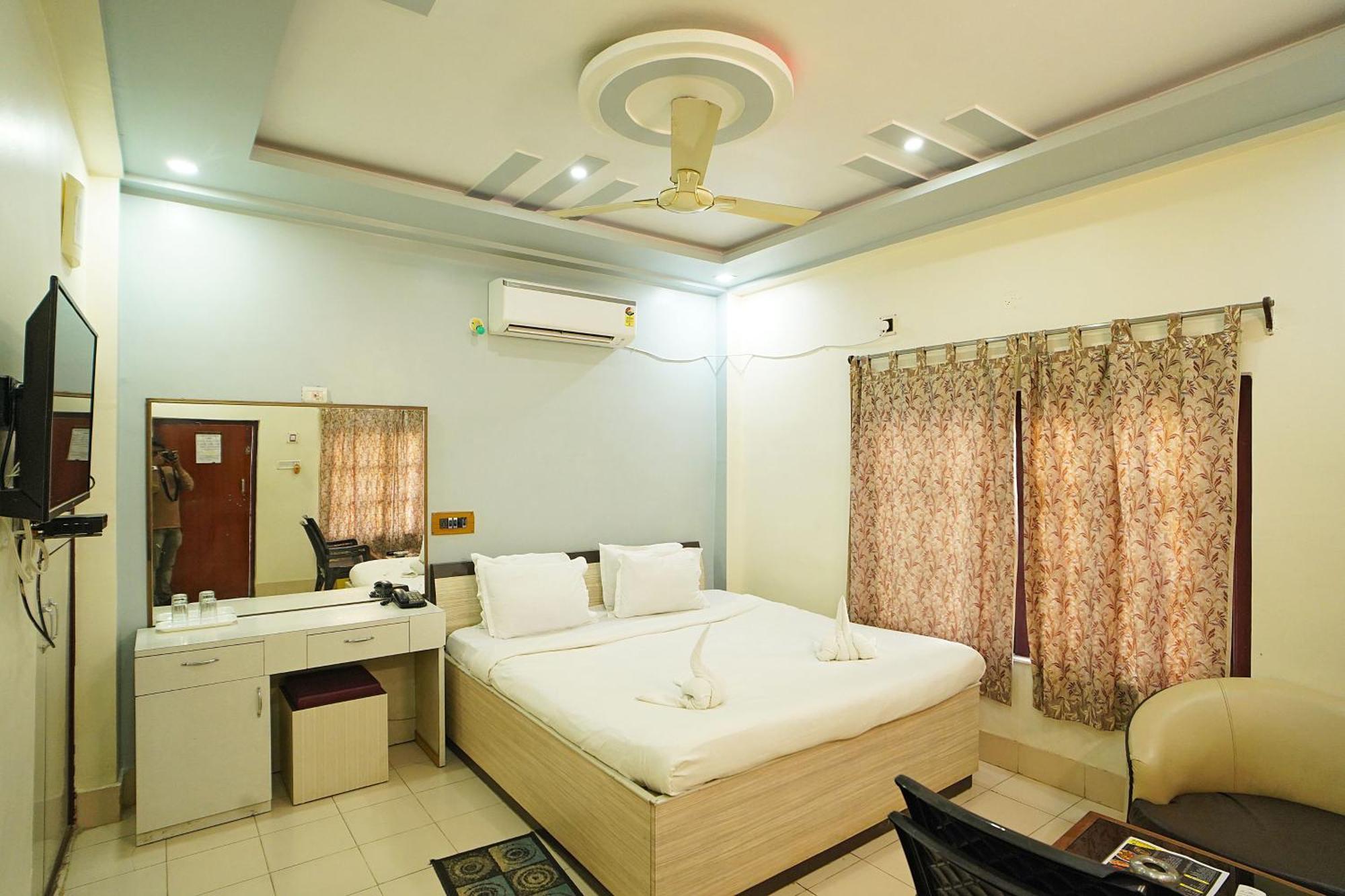 Santiniketan Hotel And Resort !! On Beach Family Resort !! Mandarmani Esterno foto