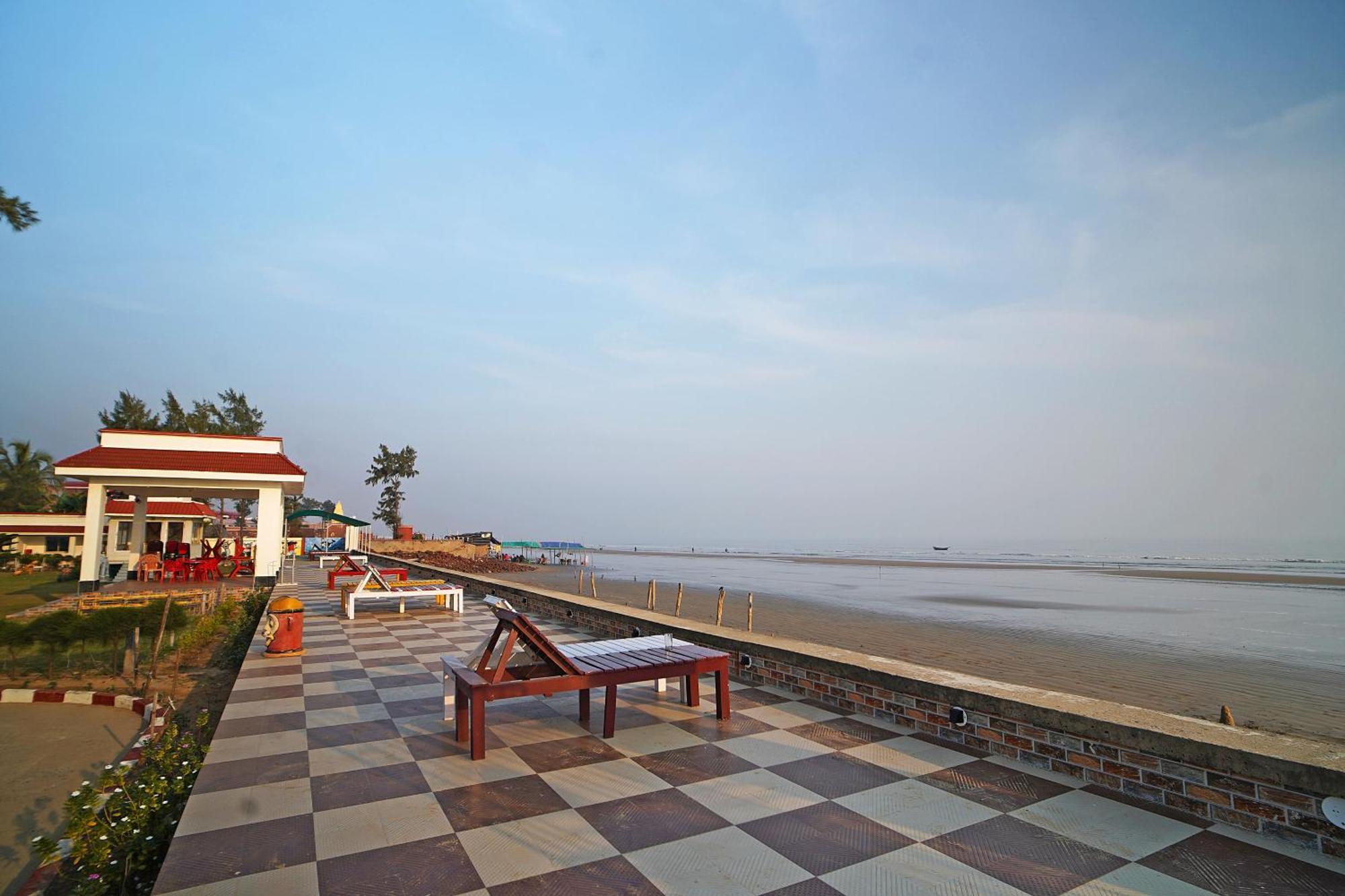 Santiniketan Hotel And Resort !! On Beach Family Resort !! Mandarmani Esterno foto